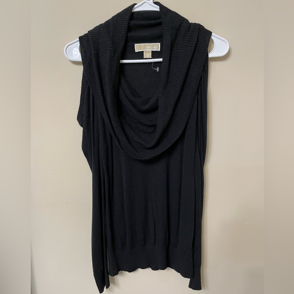 Michael Kors Shoulder-less Long Sleeve